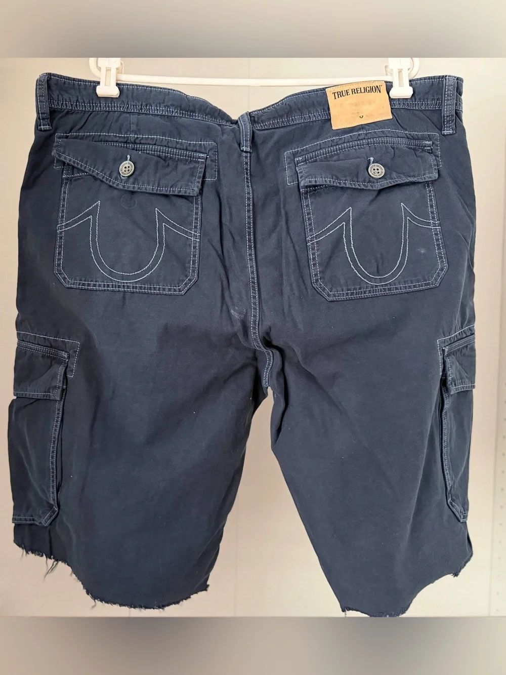 True Religion Men's Navy Cargo Shorts Size 40